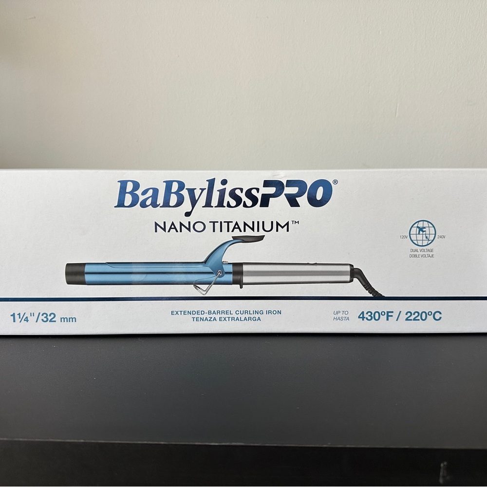 BaByliss Nano Titanium Curling Iron in Light Blue and Silver